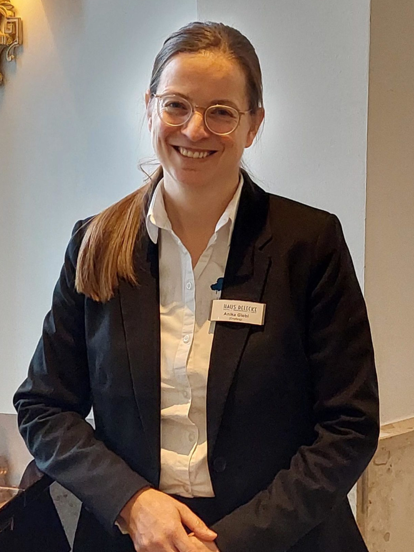 Porträt von Frau Anika Giebl