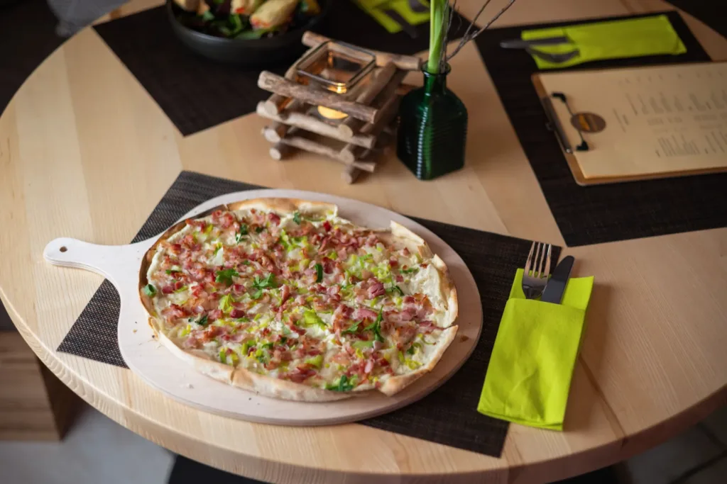 Flammkuchen "Elsässer Art“